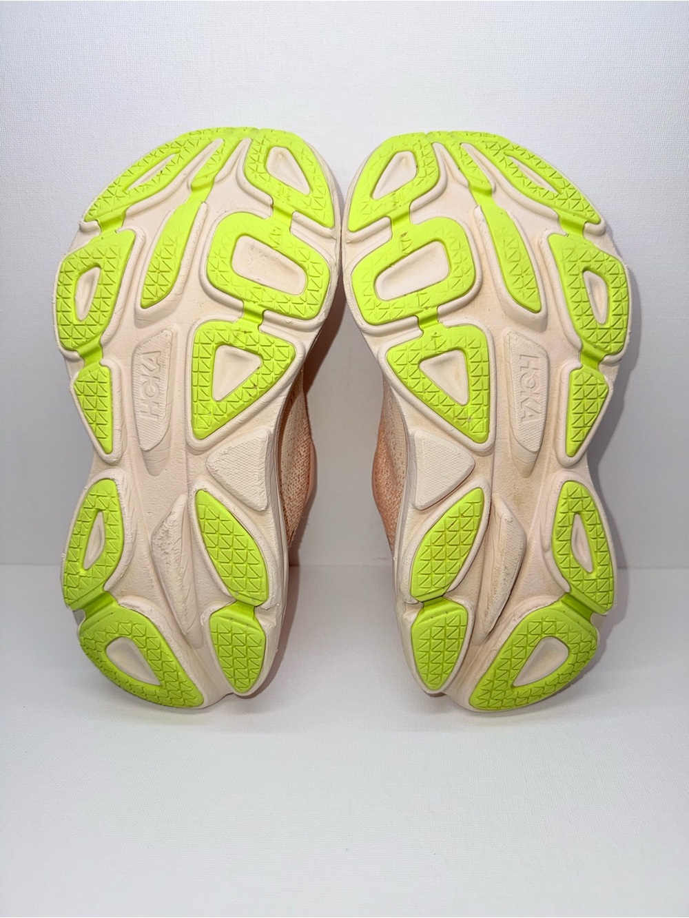 Hoka One One Bondi 8 Women's Running Shoes - Peach with Coral & Lime Accents - Picture 4 of 7